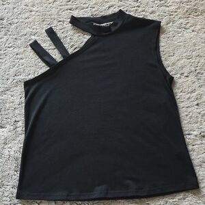 🤑 EXCLUSIVE Black Sleeveless High Neck Top with Shoulder Straps. Size Medium